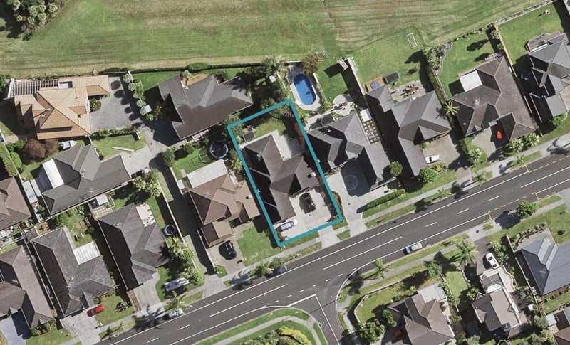 188 Charles Prevost Drive, The Gardens, Auckland - Carousel 1