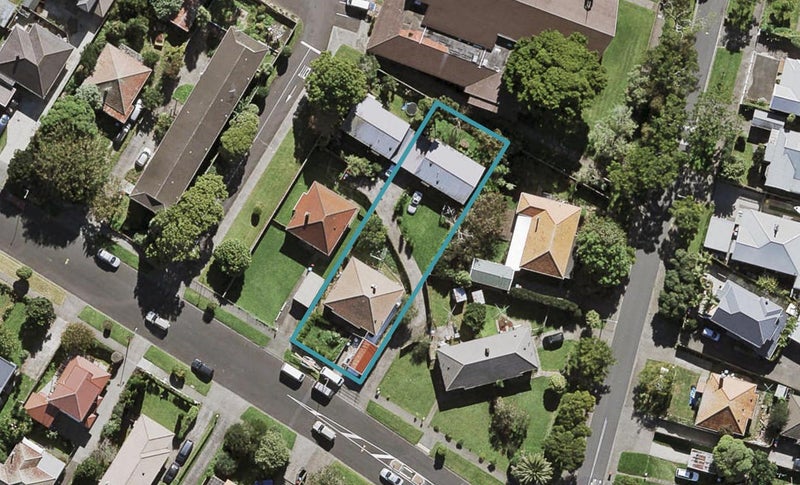 73 Lambeth Road, Sandringham, Auckland - Carousel 1