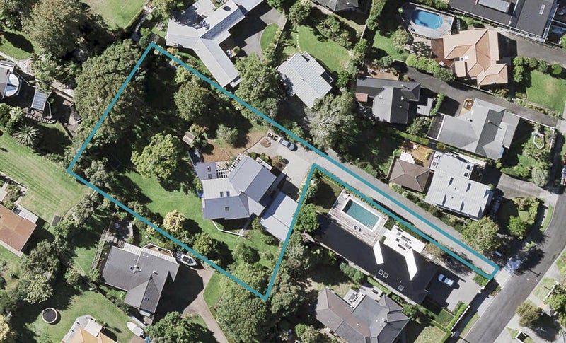 50 Parkhill Road, Mellons Bay, Auckland - Carousel 1