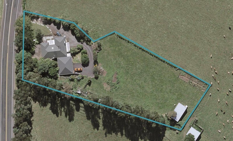 403 South Road, Omata, New Plymouth - Carousel 1