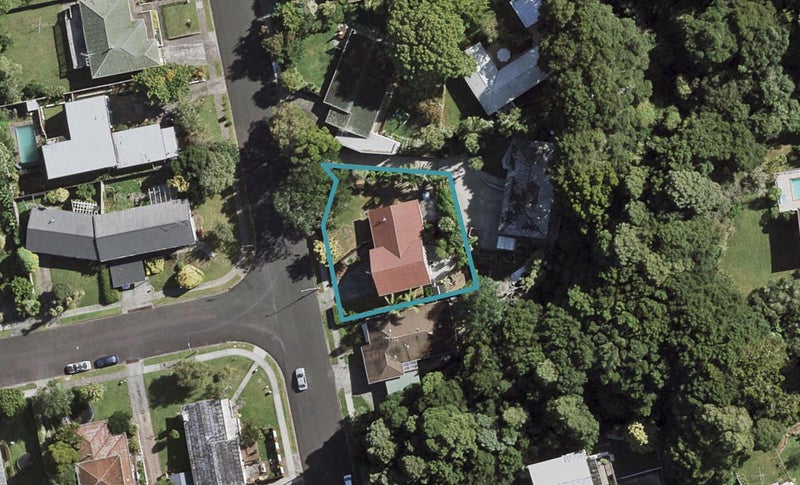 45 Scenic Drive, Hillpark, Auckland - Carousel 1