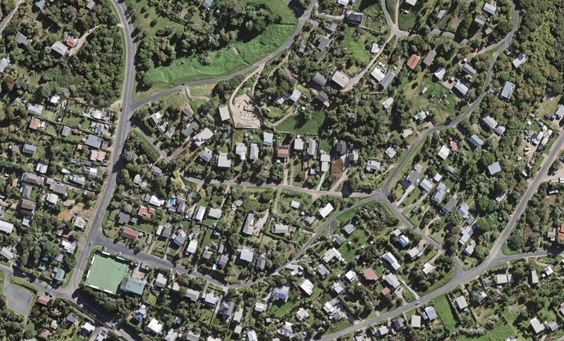 17 Tetley Road, Surfdale, Waiheke Island - Carousel 1