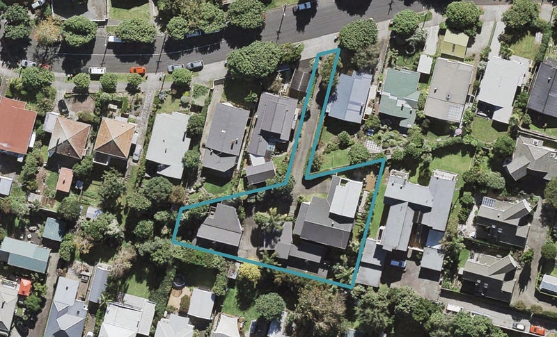 12B Altham Avenue, Mount Eden, Auckland - Carousel 1