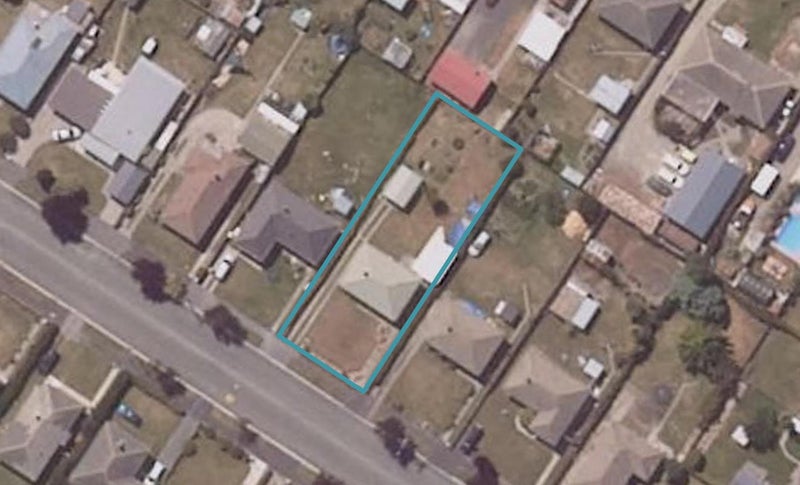 18 Raglan Street, Oamaru North, Oamaru - Carousel 1