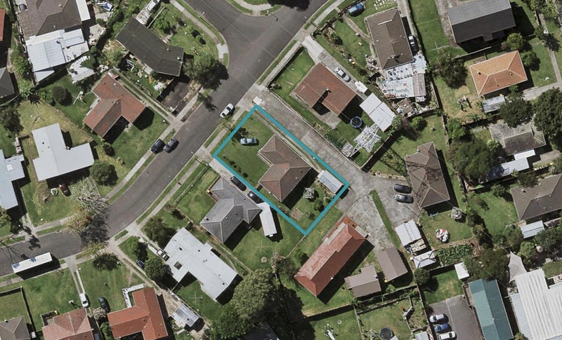 12 Carey Place, Otara, Auckland - Carousel 1