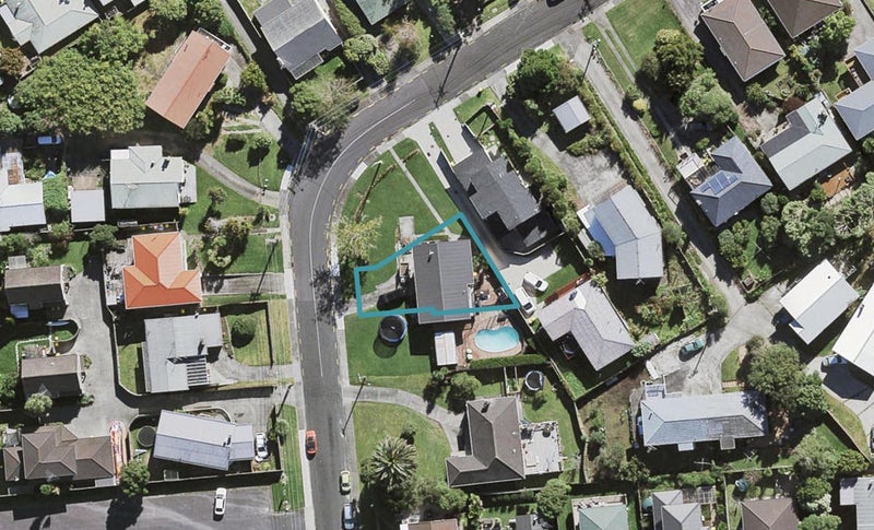 19B Elliott Avenue, Bayview, Auckland - Carousel 1