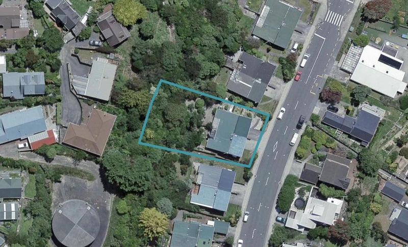 105 Churton Drive, Churton Park, Wellington - Carousel 1