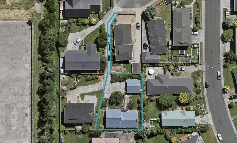 77 Kildare Rise, Waikiwi, Invercargill - Carousel 1