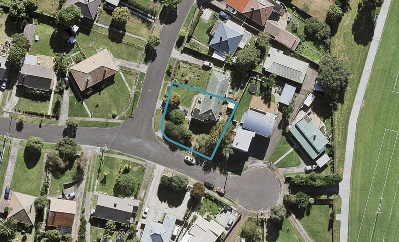 18 Bridgman Avenue, Mount Roskill, Auckland - Carousel 1