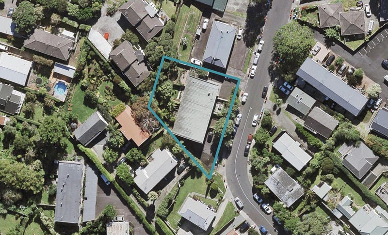 5/4 Don Croot Street, Western Springs, Auckland - Carousel 1