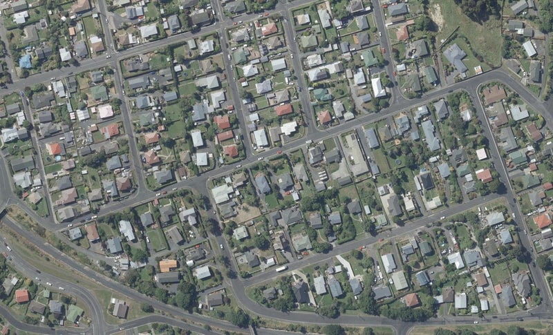 17 Paterson Street, Abbotsford, Dunedin - Carousel 1