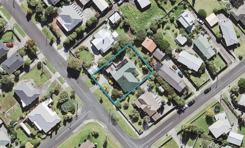 62 Willerton Avenue, New Lynn, Auckland - Carousel 1