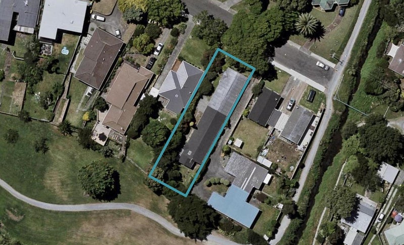 35A Tui Road, Raumati Beach, Paraparaumu - Carousel 1