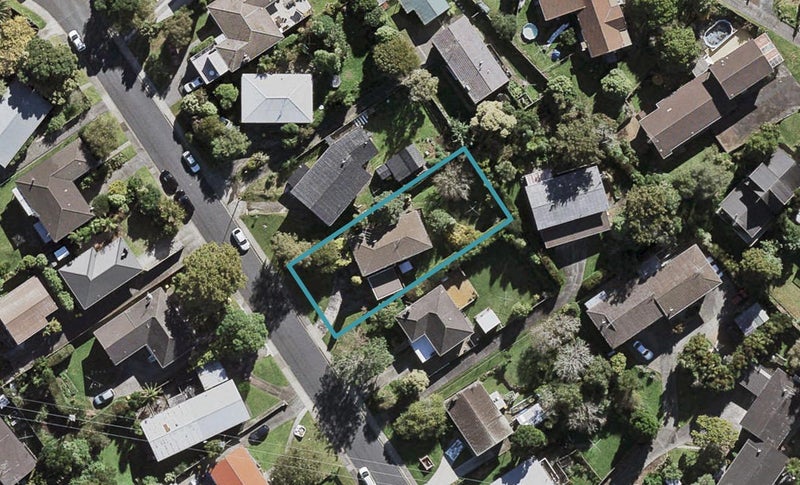 39 Ramillies Place, Glenfield, Auckland - Carousel 1