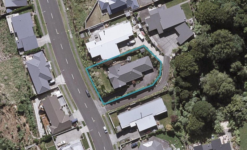 194 Heta Road, Highlands Park, New Plymouth - Carousel 1