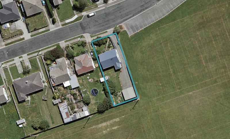 165 Islington Street, Turnbull Thomson Park, Invercargill - Carousel 1