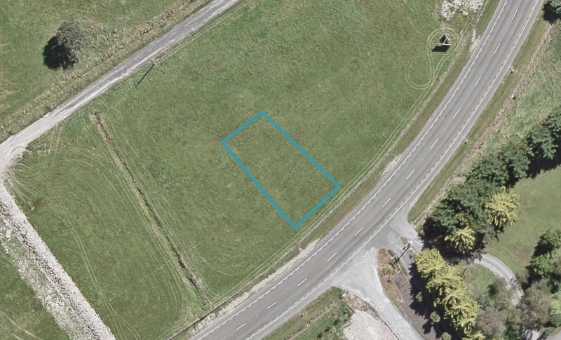 19 Salisbury Crescent, Wallaceville, Upper Hutt - Carousel 1