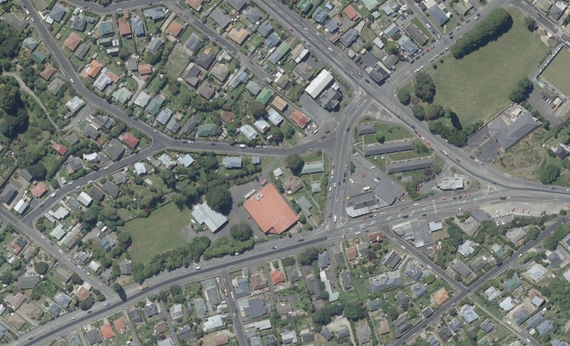 4 Nairn Street, Kaikorai, Dunedin - Carousel 1