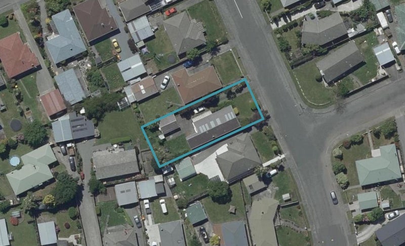 8 Montague Street, Islington, Christchurch - Carousel 1