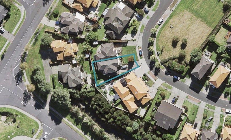 9 Ashurst Lane, Greenhithe, Auckland - Carousel 1