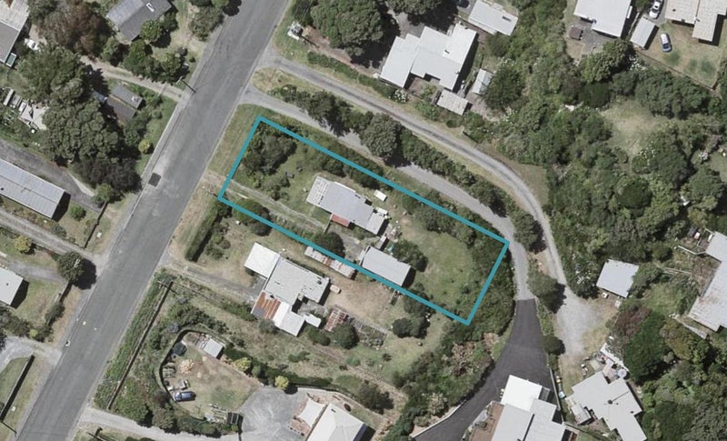 42 Ngaio Street, Otaki Beach, Otaki - Carousel 1