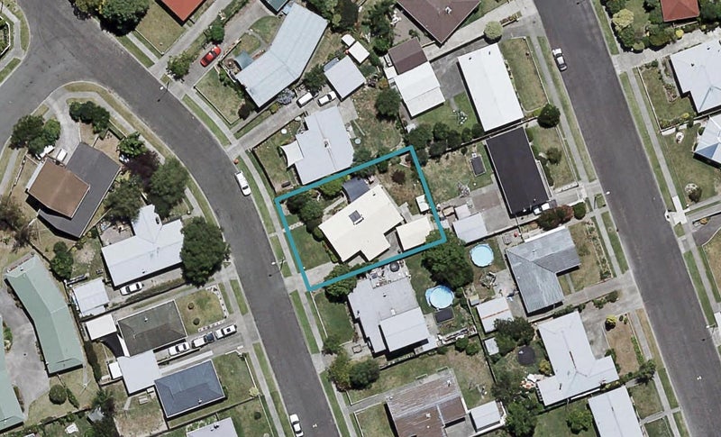 15 Shortland Street, Tamatea, Napier - Carousel 1