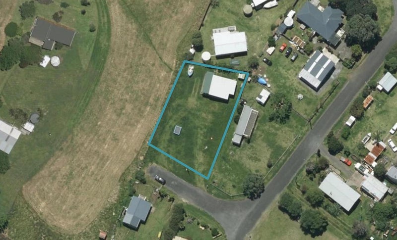 8 Mackie Place, Whangarei - Carousel 1