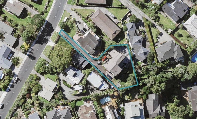 5A View Road, Shelly Park, Auckland - Carousel 1