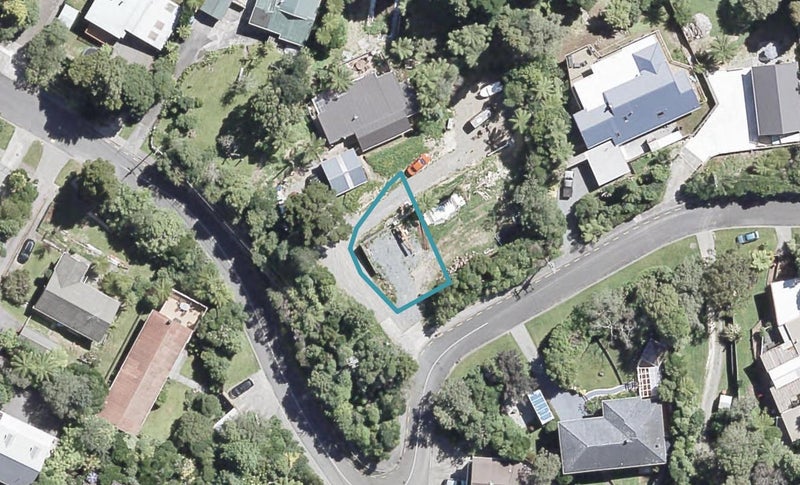 121 Kamahi Street, Stokes Valley, Lower Hutt - Carousel 1