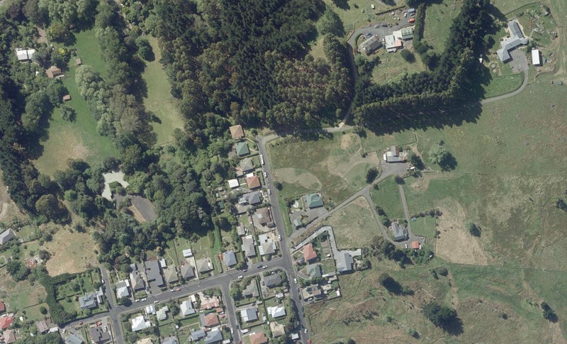 49 Torquay Street, Abbotsford, Dunedin - Carousel 1