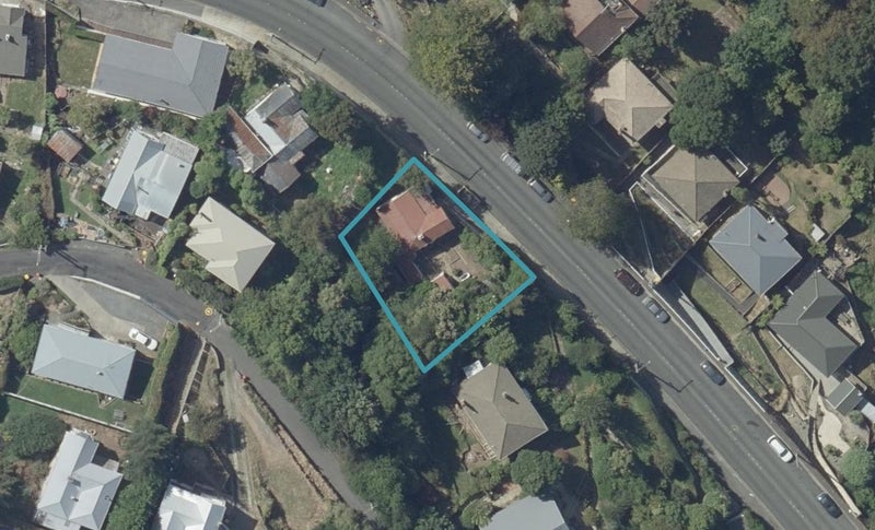 52 Glen Road, Mornington, Dunedin - Carousel 1