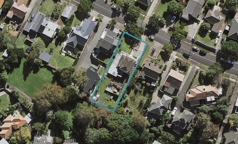 52 Waiohua Road, Greenlane, Auckland - Carousel 1
