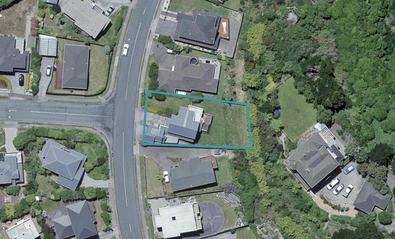 55 Ashton Fitchett Drive, Brooklyn, Wellington - Carousel 1