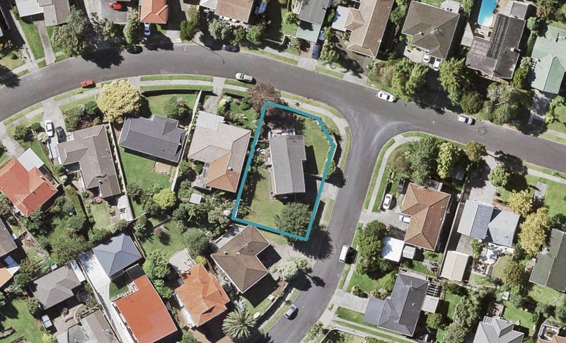 12 Maugham Drive, Bucklands Beach, Auckland - Carousel 1