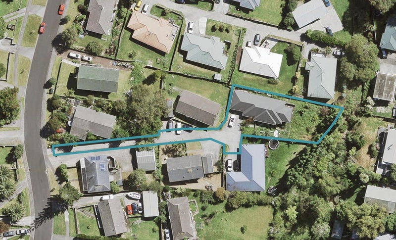 22A Roick Parade, Glen Eden, Auckland - Carousel 1