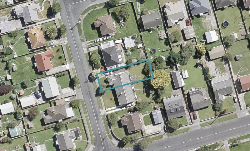 6 Shearer Crescent, Naenae, Lower Hutt - Carousel 1