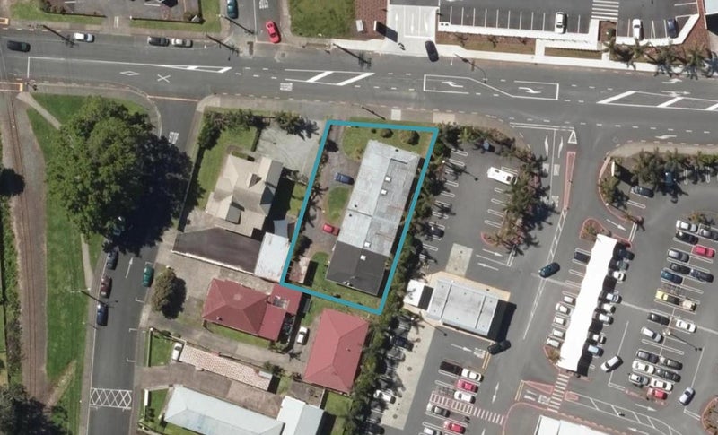 2/11 Manse Street, Regent, Whangarei - Carousel 1