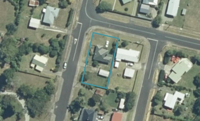 2 Dobson Street, Waihi, Waihi - Carousel 1