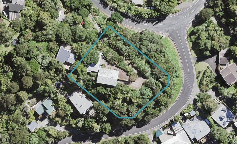 173 Victory Road, Laingholm, Auckland - Carousel 1