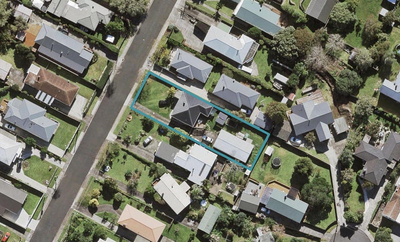 30 Sullivan Avenue, Mangere Bridge, Auckland - Carousel 1