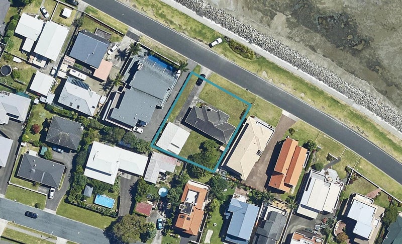 62 Harbour Drive, Otumoetai, Tauranga - Carousel 1