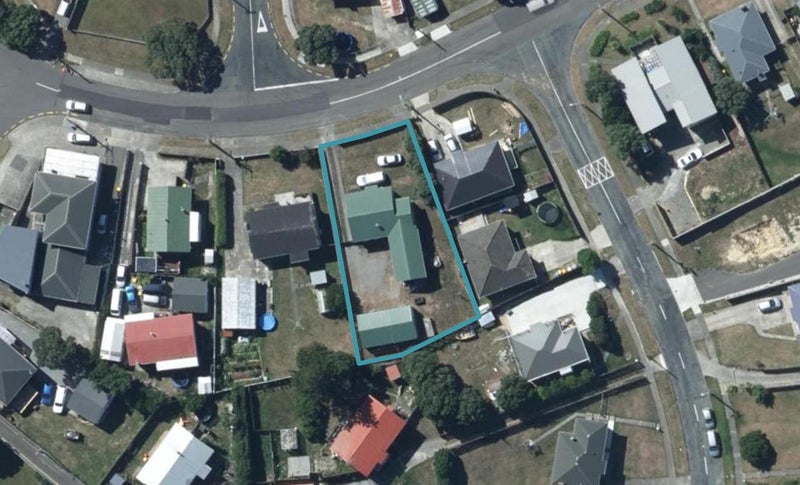 29 Te Puke Street, Titahi Bay, Porirua - Carousel 1