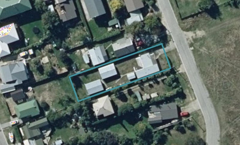 11 Kinnibeg Street, Albert Town, Wanaka - Carousel 1