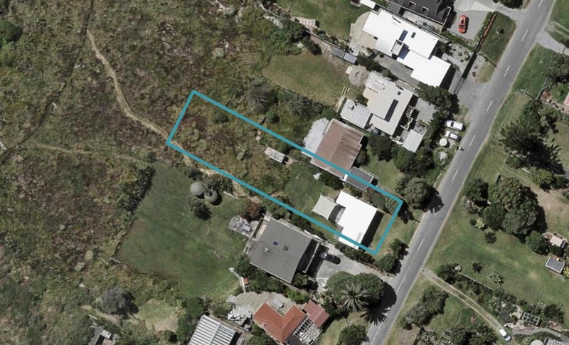 19 Rodney Avenue, Te Horo Beach - Carousel 1