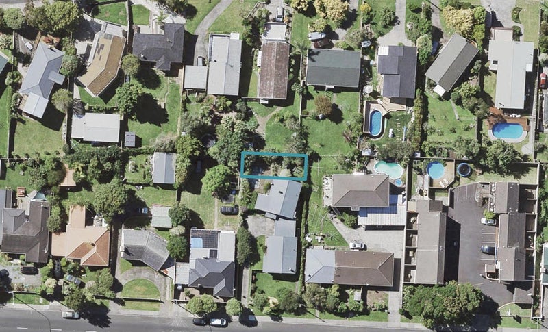 7/678 Pakuranga Road, Howick, Auckland - Carousel 1