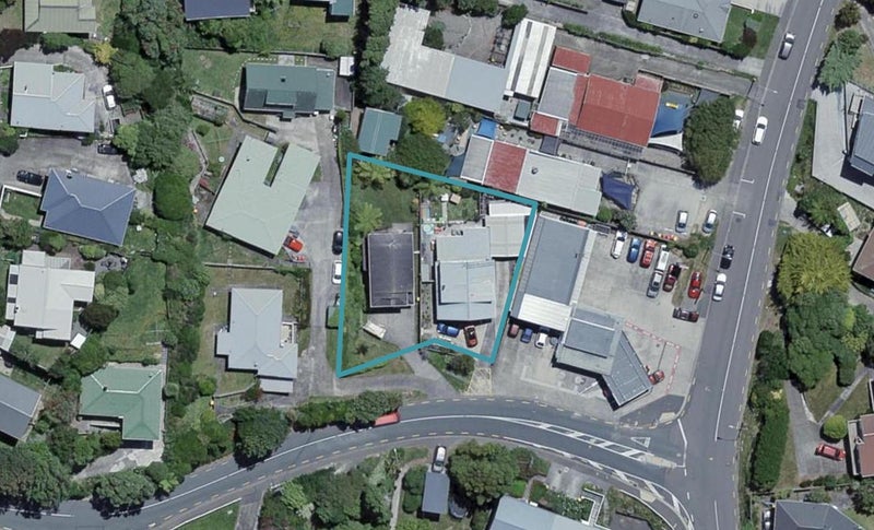 4 Ohariu Road, Johnsonville, Wellington - Carousel 1