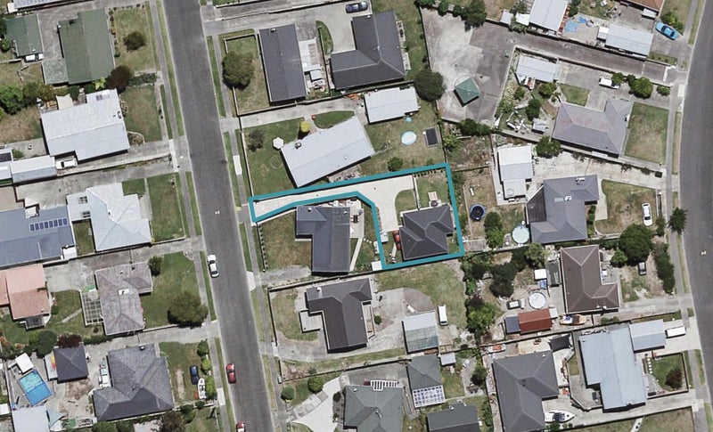 11A Magdalen Crescent, Pirimai, Napier - Carousel 1