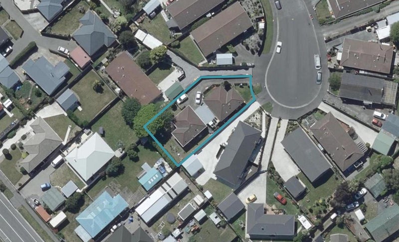 1/10 Leonie Place, Aranui, Christchurch - Carousel 1