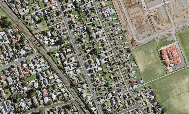 12 Kura Crescent, Papakura, Papakura - Carousel 1