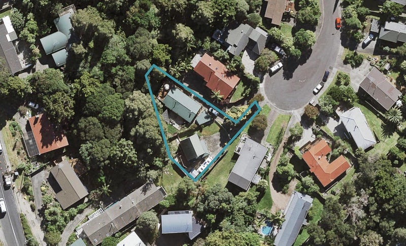 2/11 Emery Grove, Bayview, Auckland - Carousel 1